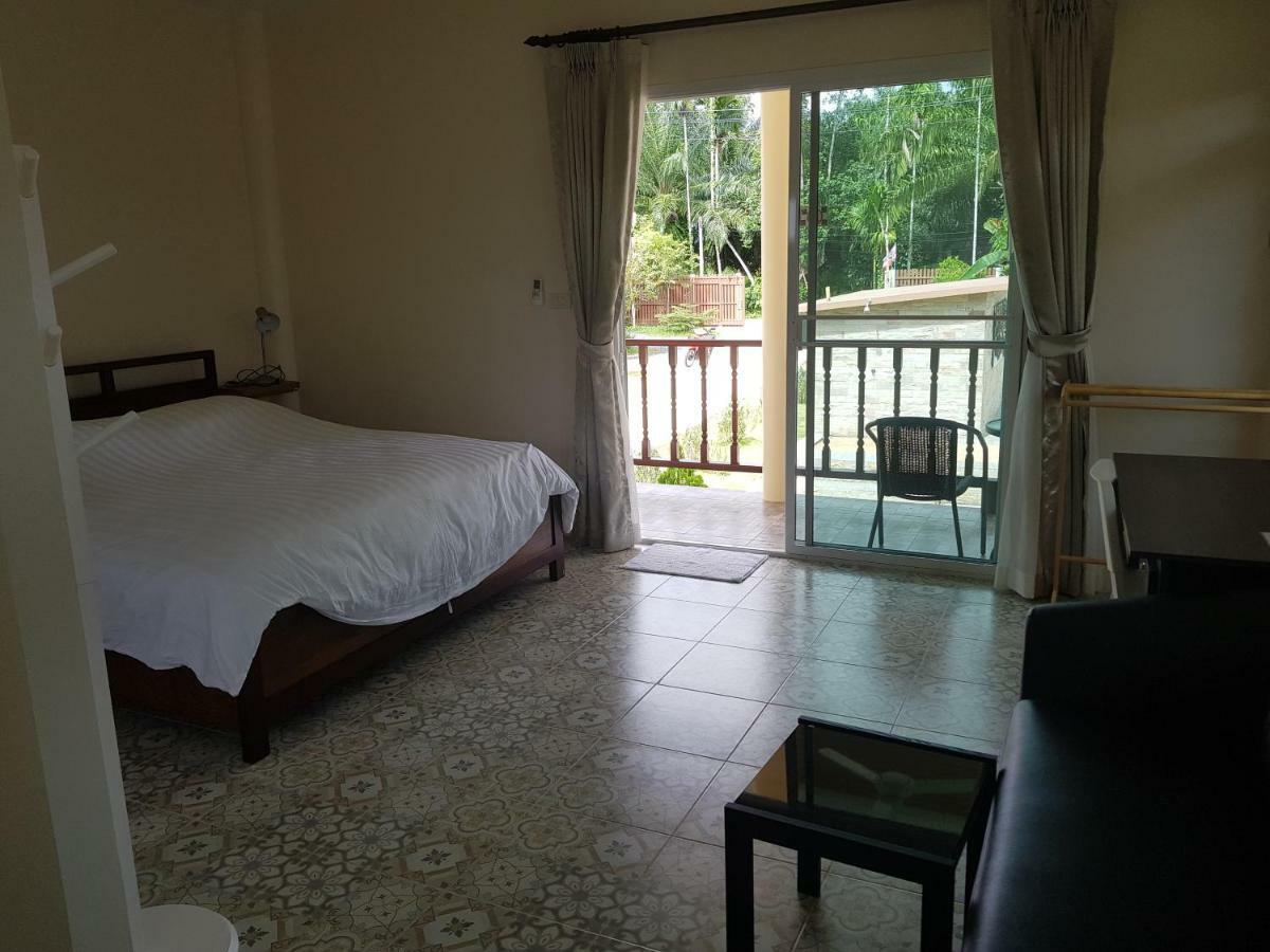 Poolside Bungalows Khao Lak Exterior photo